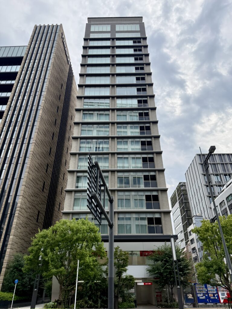 プラウド新虎通り アイキャッチ（外観・タワー全景）