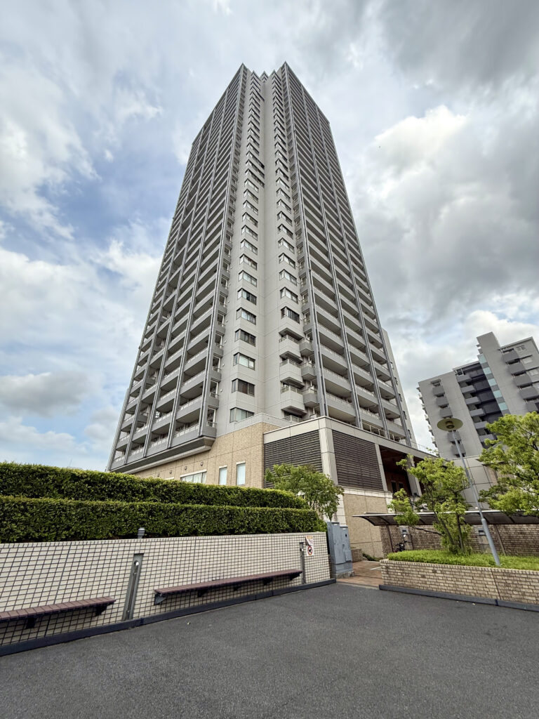 代官山アドレス ザ・タワー 外観