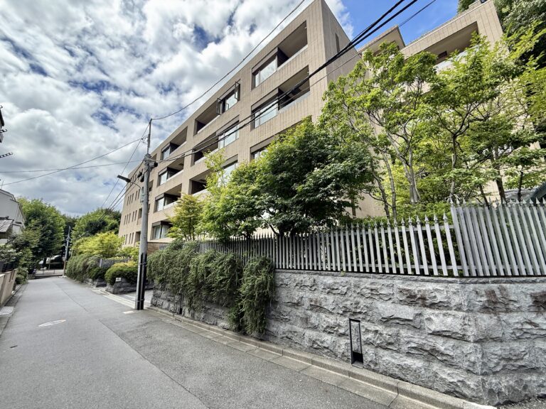 ウェリス麻布狸穴の写真 1