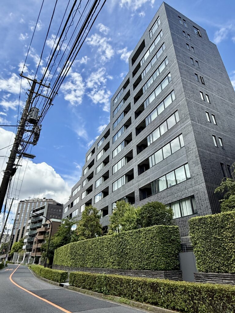 南青山テラス常盤松フォレストの写真 1