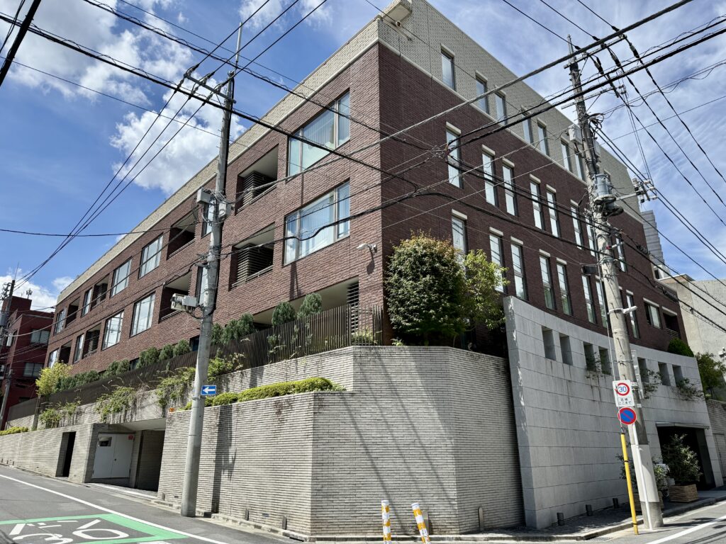 ルフォン南平台の写真 1