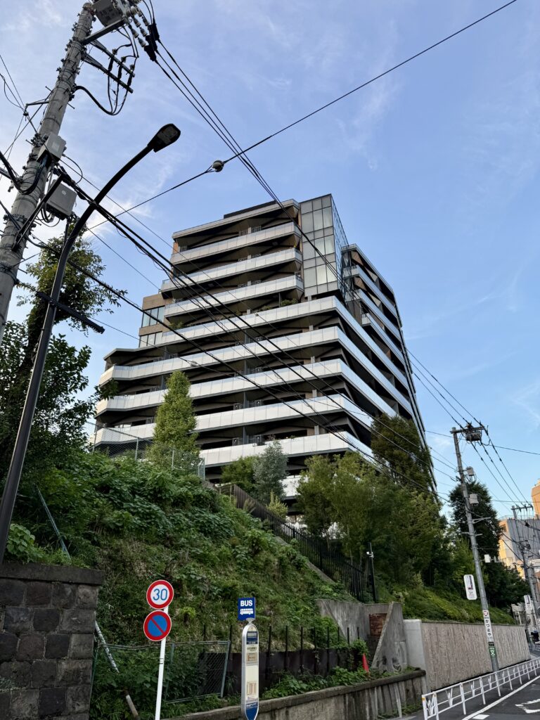 プラウド恵比寿ヒルサイドガーデンの写真 2