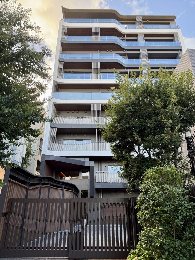 パークコート南青山三丁目の写真 1