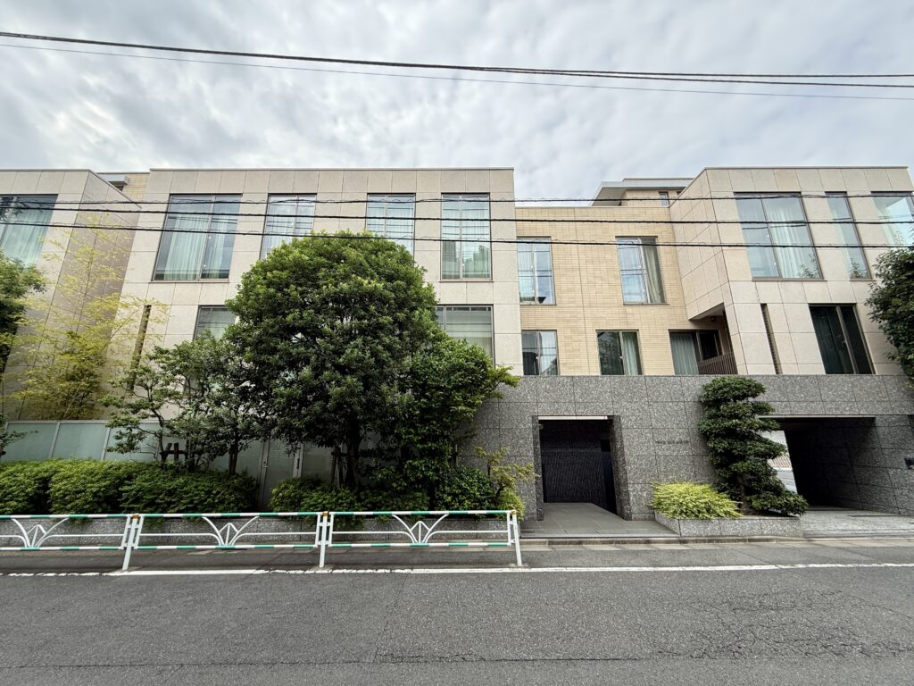 プラウド神山町の写真 1
